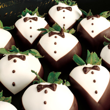 Tuxedo Berries