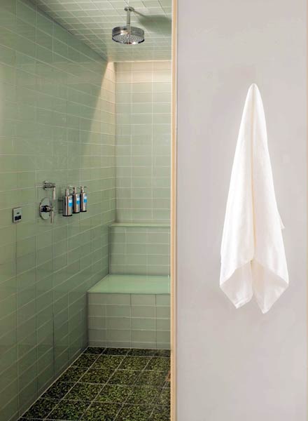 Shower at Bliss